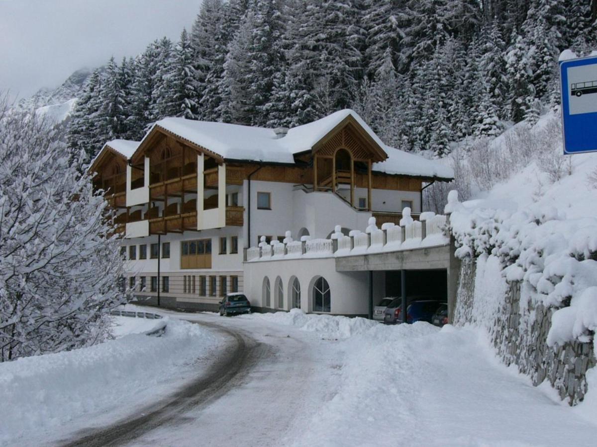 Hotel Kranebitt Val di Vizze Extérieur photo