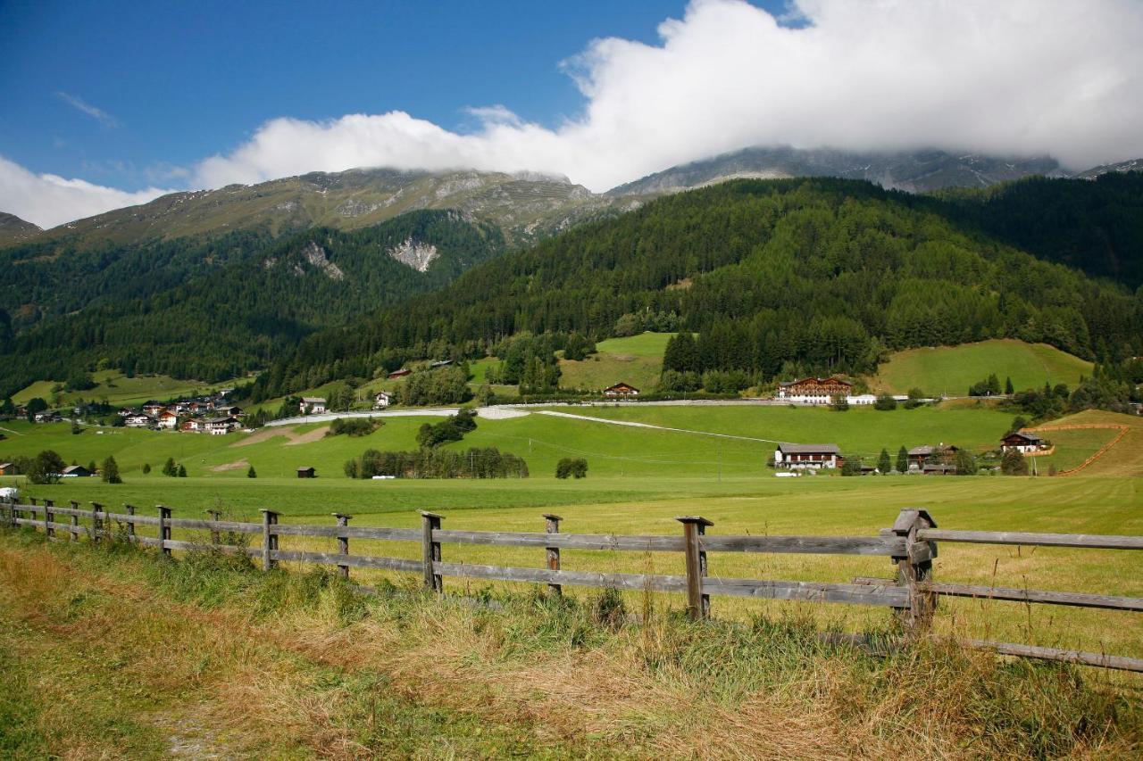 Hotel Kranebitt Val di Vizze Extérieur photo